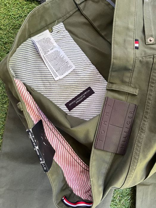Мъжки дънки / панталон : Men's Tommy Hilfiger Denton Jean-Style Chinos 38х32