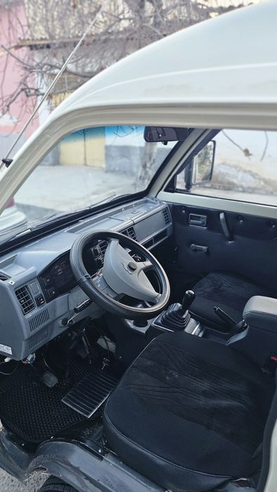 Damas srochnaga sotiladi