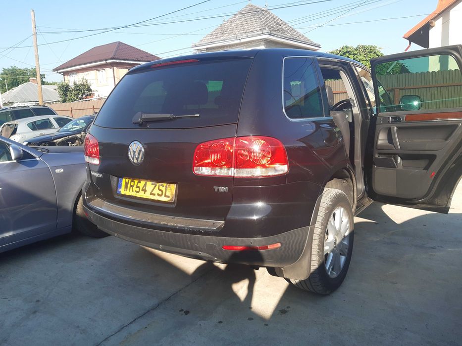 Haion bara spate triple (stopuri) vw touareg 7L nonfacelift 2002-2006