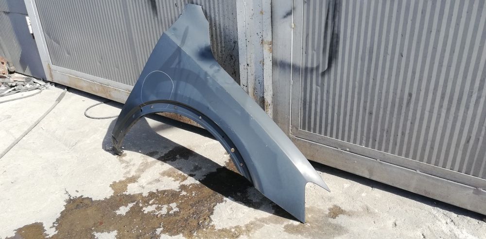 Десен и ляв калник Audi Q3 S-Line 2018-