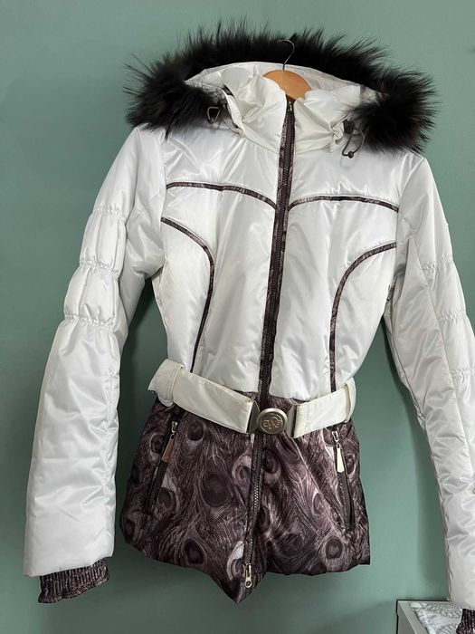 Дамско  ски яке с качулка