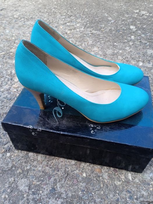 Обувки,нови сини