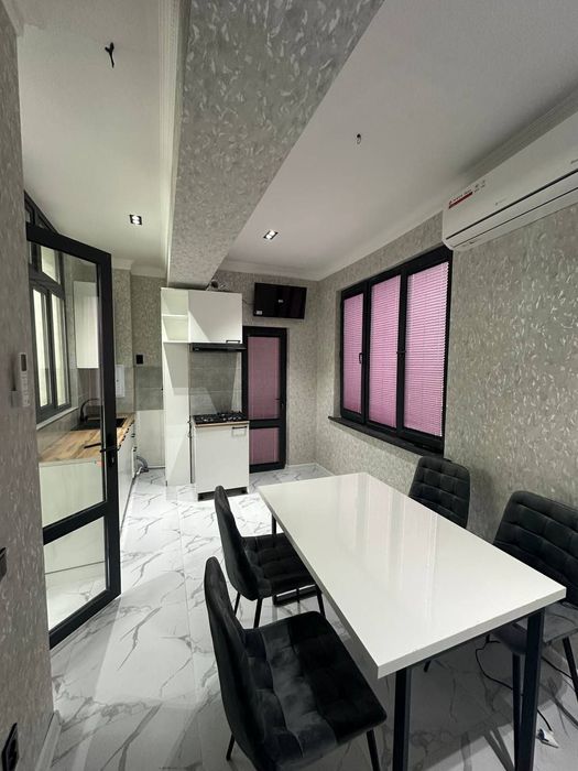 Сдаётся новая евро квартира метро максим горкий
Полностью укомплектова