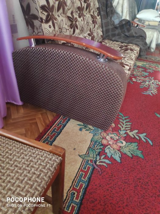 Диван-кровать для гостинной или спальни