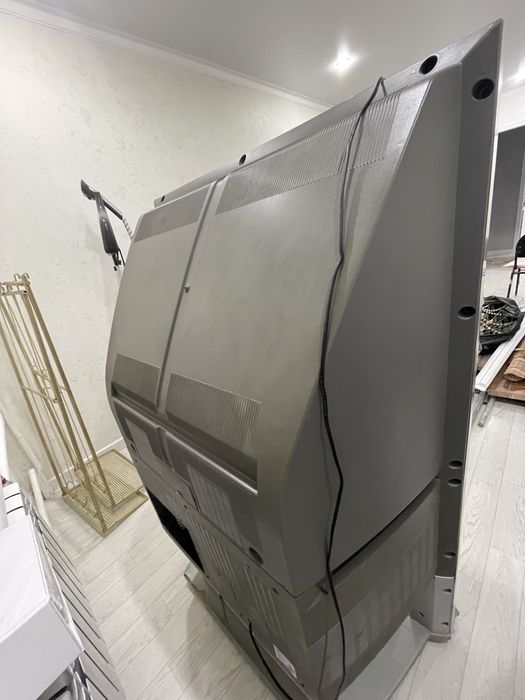 Телевизор Samsung