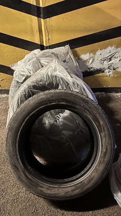 зимние шины 215/55/16