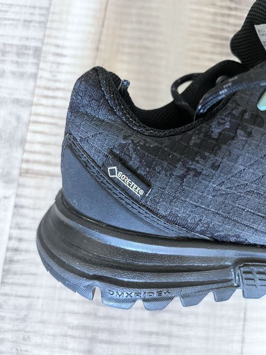 Маратонки Reebok Gore-Tex