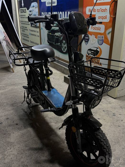 Elektro skuter kuryerlar uchun