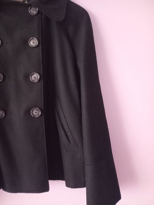 Полупальто. Драповое. Двубортное.