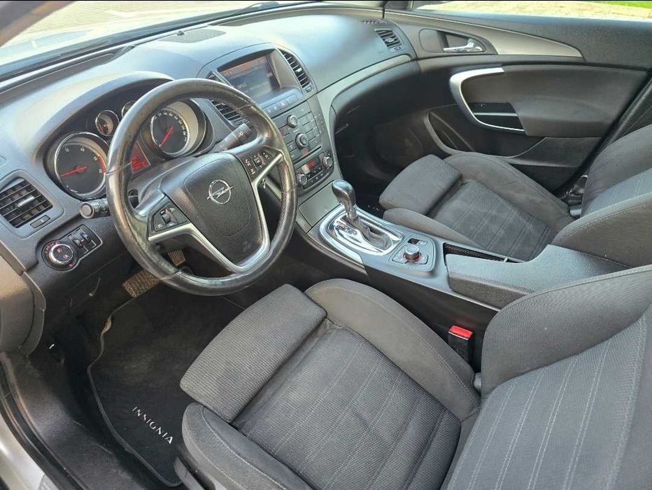 Opel Insignia 2.0d Automat 2009