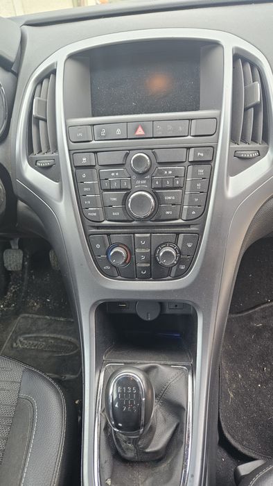 OPEL ASTRA/Опел Астра J Комби 1.4 LPG на части