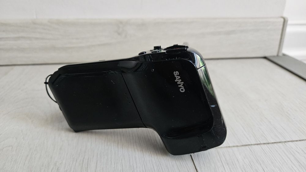 Vănd camera video și foto Sanyo Xancti HD 10 megapixeli