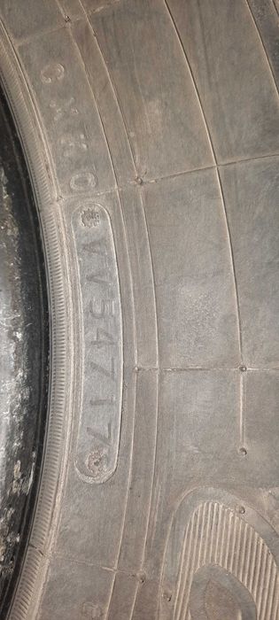 Продам автошины б.у делика паджеро