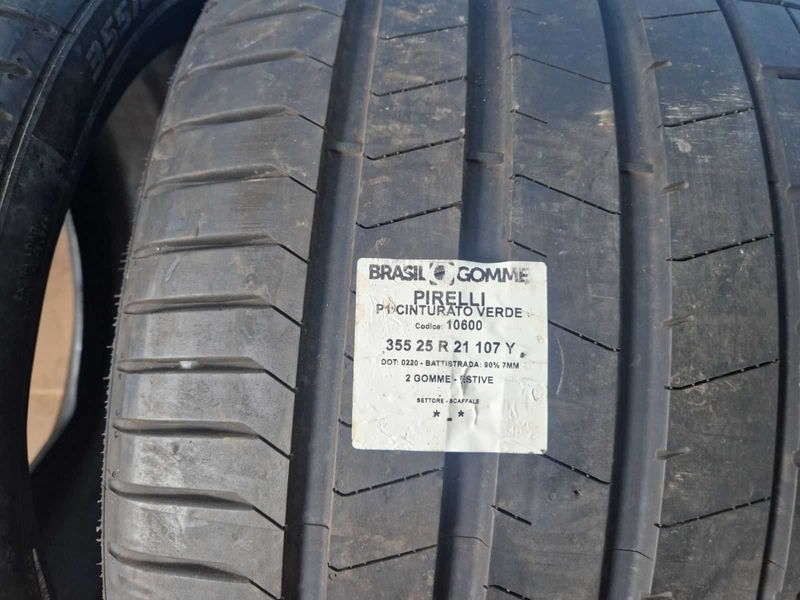 2 Pirelli R21 355/25/ 
летни гуми  DOT0220