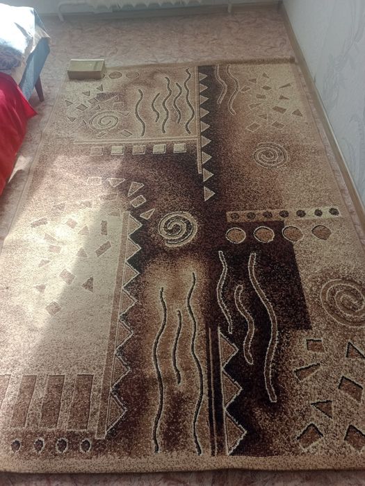 Продам ковры и палас