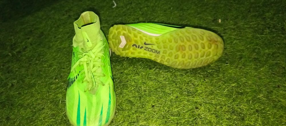 Сороконожки Nike