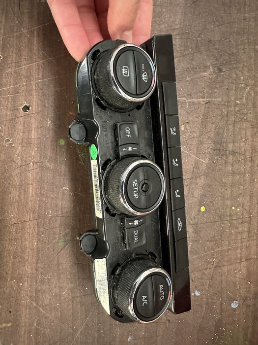 Panou clima climatronic skoda octavia 3 superb golf 7