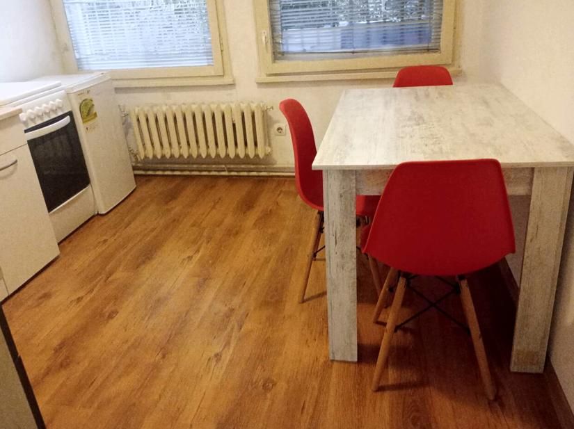 Дава се под наем Двустаен апартамент в Пловдив, Център - 36 кв.м за 350 € - Снимка #2