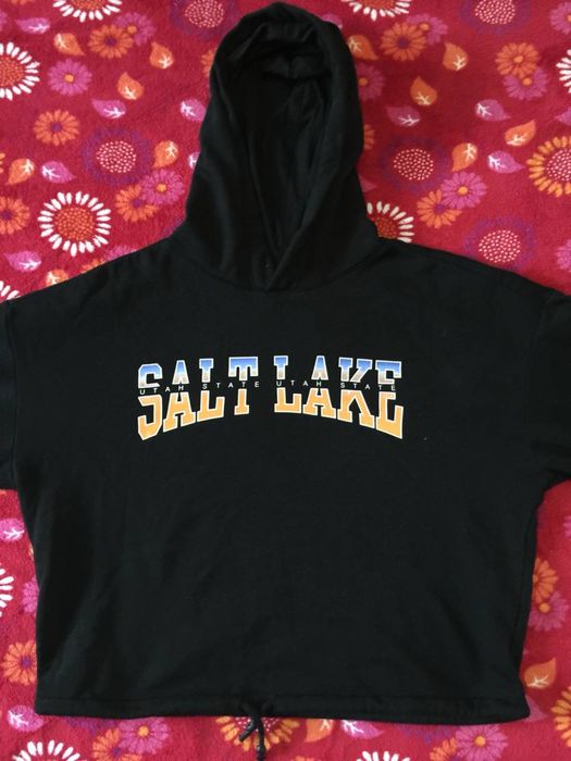 Худи черный с принтом спереди