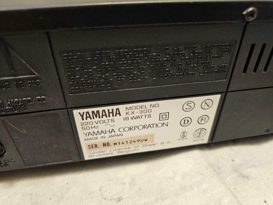 Stereo Cassette Deck Yamaha KX-300 (Natural Sound) – Fabricat în Japonia
