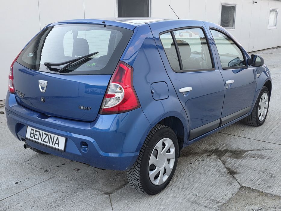 DACIA Sandero 2010 — imagine 3