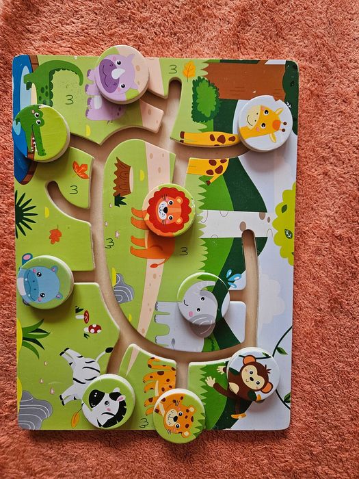 Vand jucarii: Dinozaur interactiv, toba lemn, turn de stivuit, puzzle
