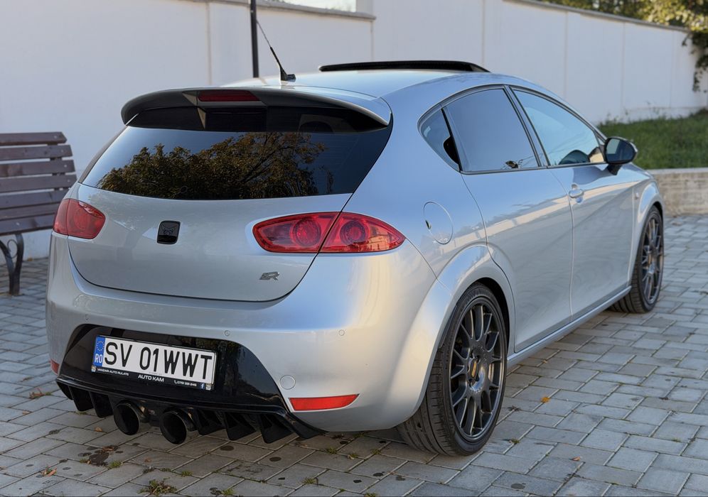 SEAT Leon 2010 — imagine 4