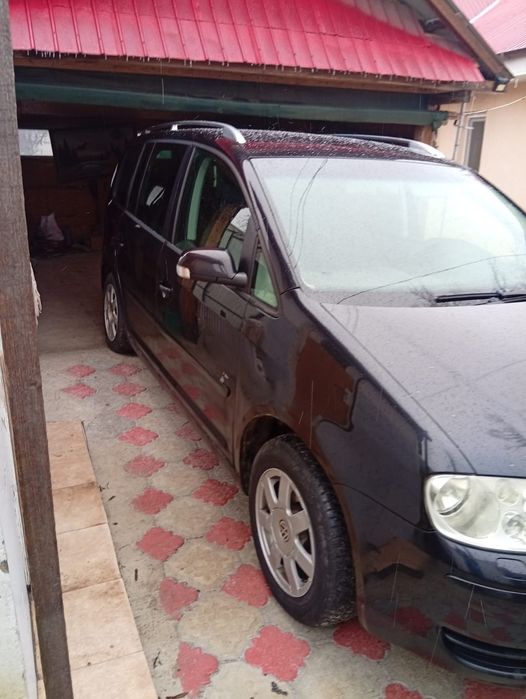VOLKSWAGEN Touran 2004 — imagine 5