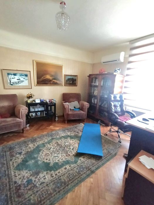 Spatiu de inchiriat str, Horea. Activitate de birou