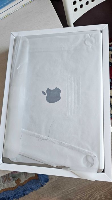 Macbook m4 pro 24gb 512gb