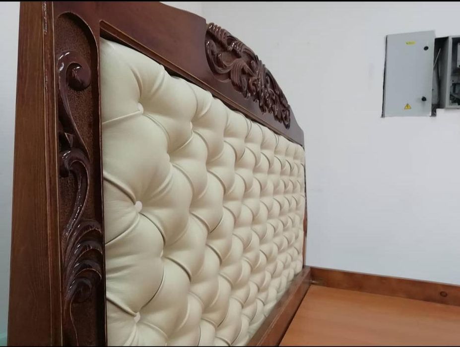 Продам кровать  б/у