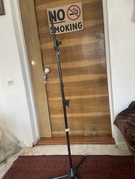 Подставка под микрофон