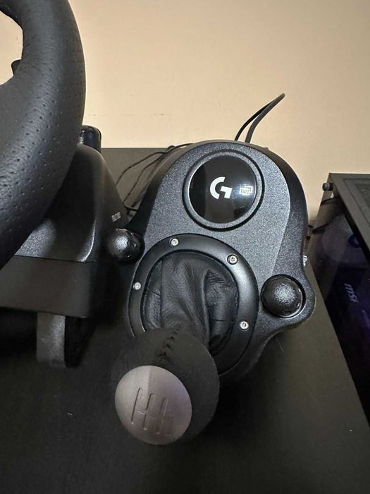 Волан и скоростен лост LOGITECH TRUEFORCE G923 SE COMBO XBOX/PC 991-000532 в ГАРАНЦИЯ