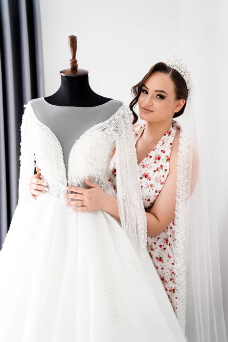 Vand rochie de mireasa