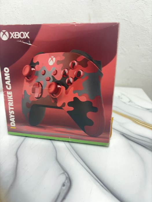 Продам геймпад xbox series xs