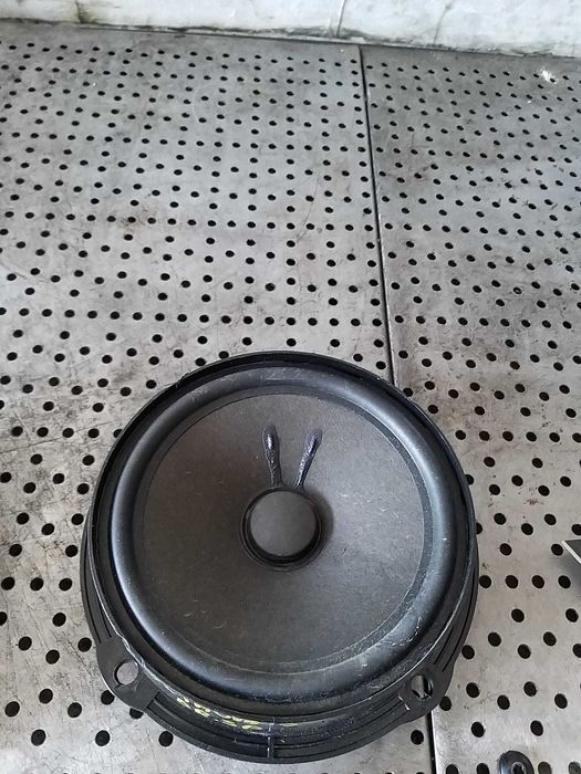 Boxa audio dreapta spate skoda octavia 3 5e 5e0035411c