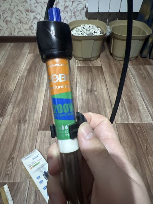 Обогреватель для воды в аквариуме 200w