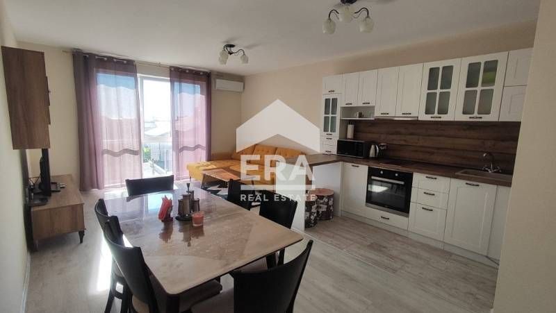 Продава се Двустаен апартамент в Варна, Виница - 52 кв.м за 3020 €/кв.м - Снимка #2