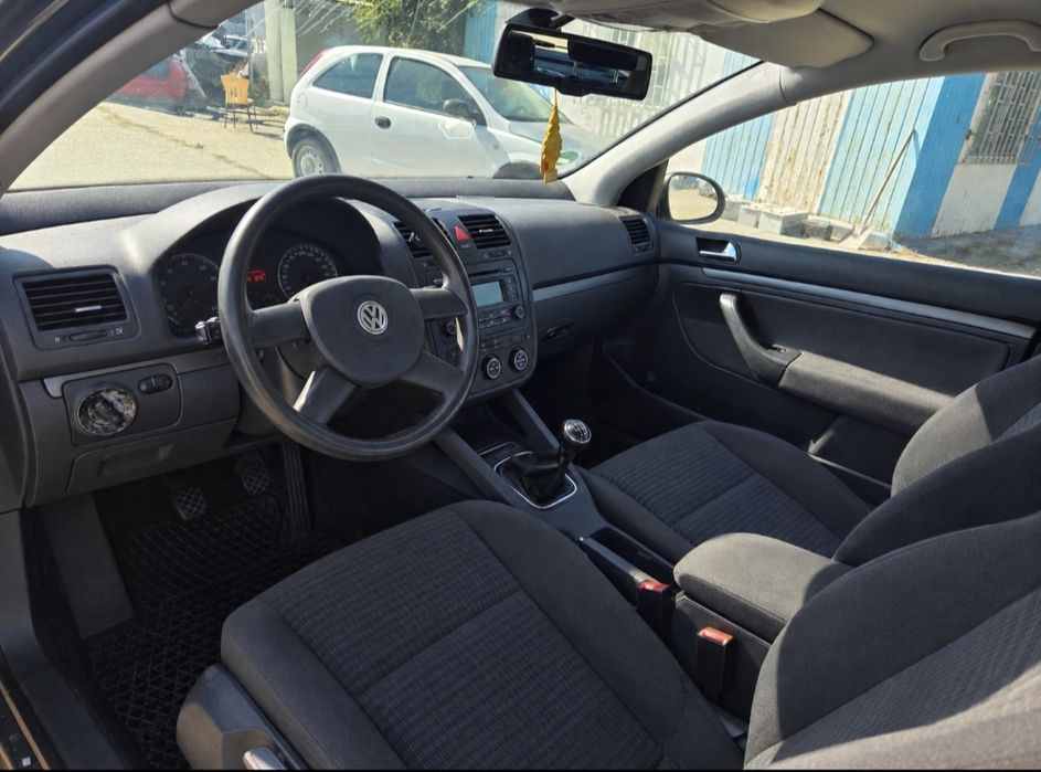VOLKSWAGEN Golf 2006 — imagine 5