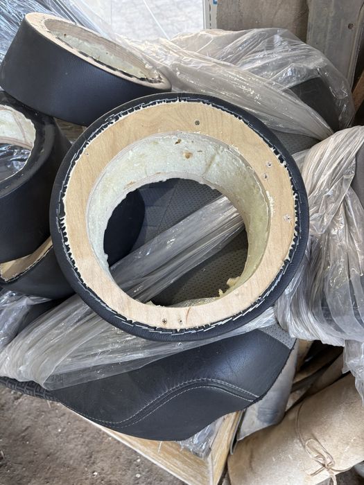 Подиумы для динамиков 20е