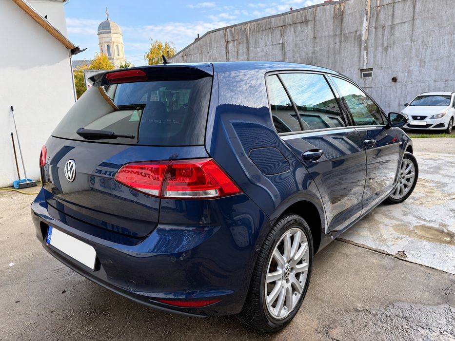 VOLKSWAGEN Golf 2015 — imagine 3