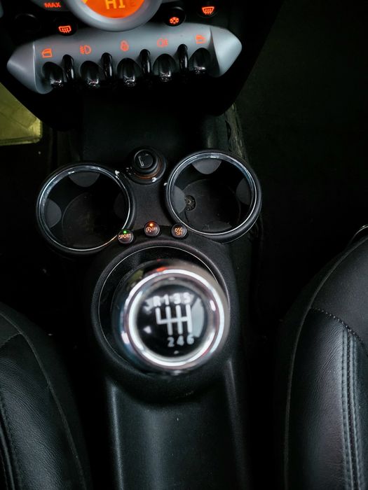 Mini-Cooper-One 2009 Face-lift/1.6 Benzina Euro 5/160 CP