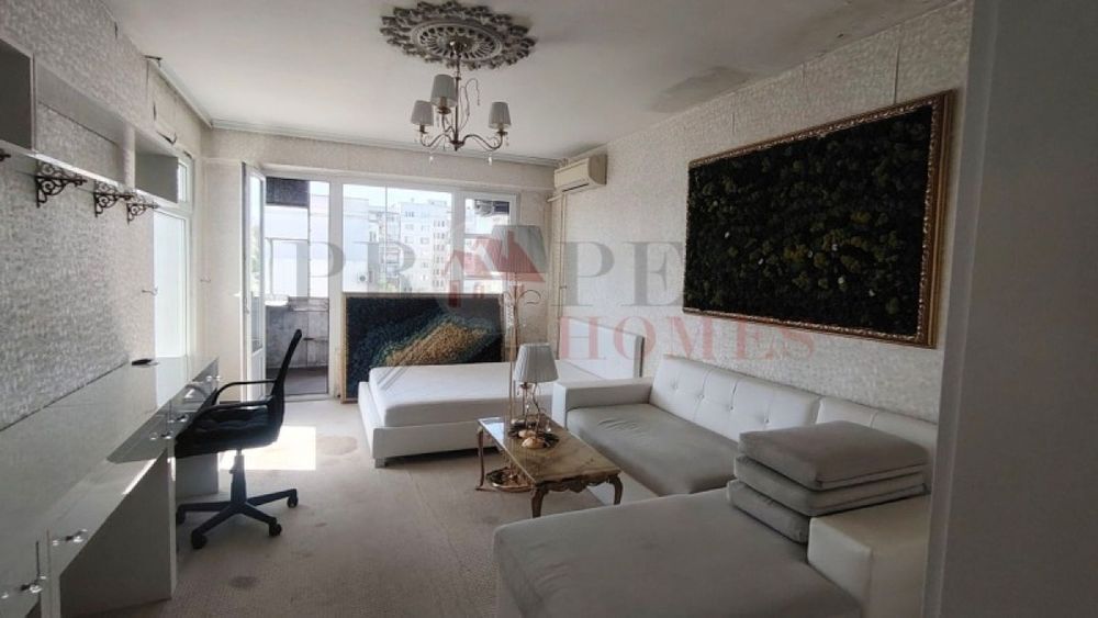 Продажба 3-стаен гр. Велико Търново - Бузлуджа 77m²