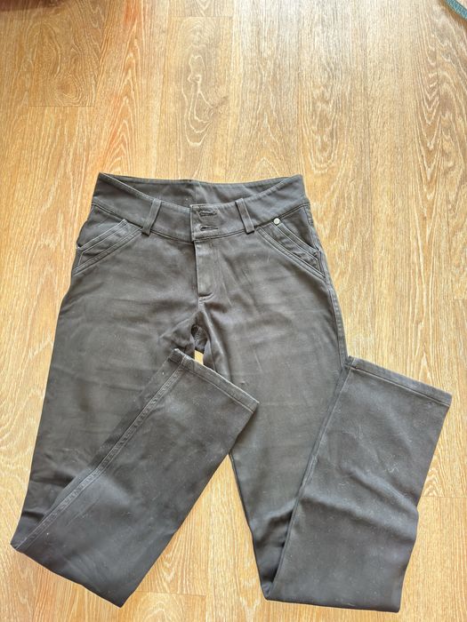 Продам брюки на худенькую девушку