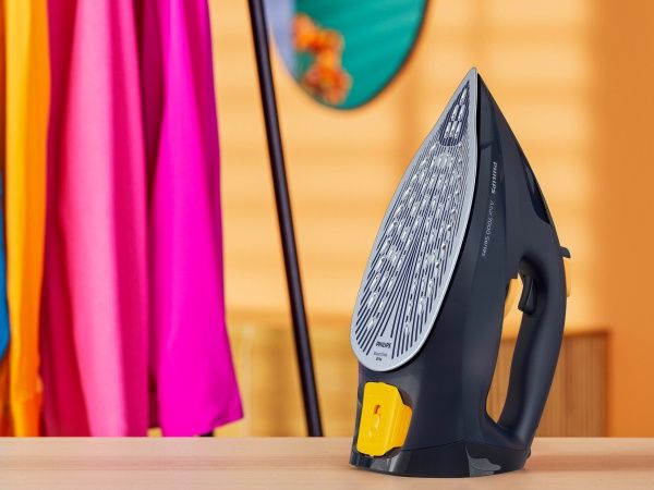 Утюг Philips DST7060
Знаете, сколько