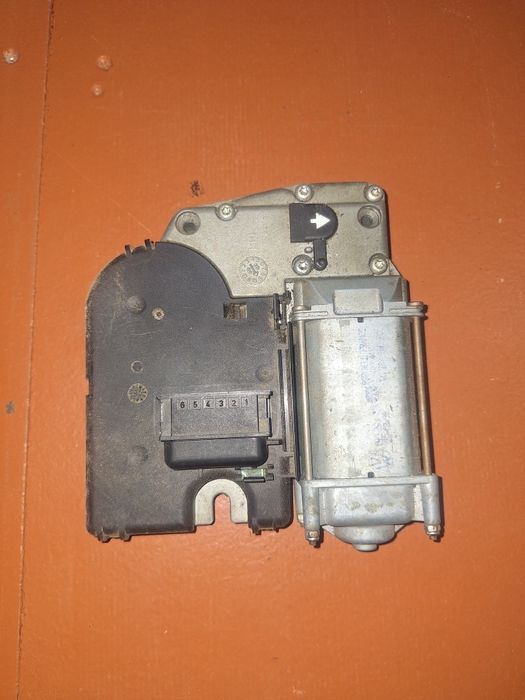 Моточик люка фолькваген гольф 3 венто