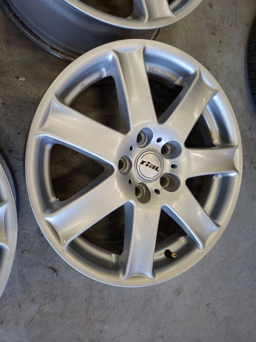 Jante Rial 5x120 R17 Vw T5 T6 Bmw seria 1 3 Opel Insignia stare buna