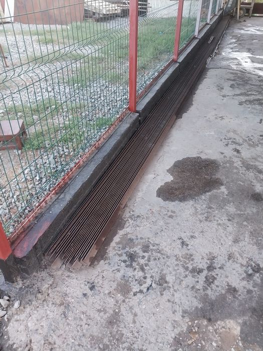 Продам уголок равнополочный стальной