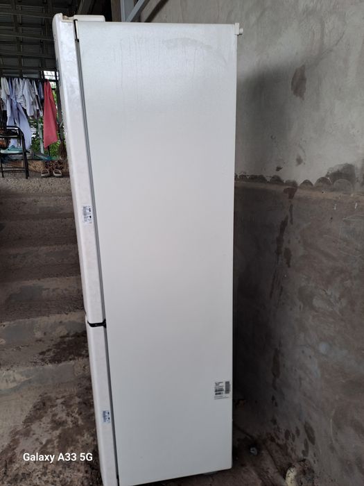 Холодилник сатылады