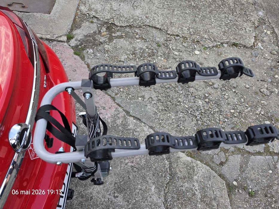 Suport auto 4 biciclete Peruzzo Arezzo 667/4 cu prindere pe carligul de remorcare